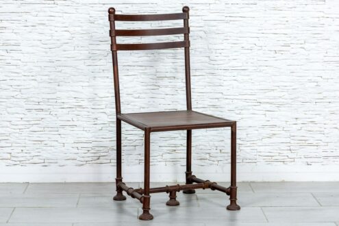 Industrialne krzesło - Orange Tree meble indyjskie