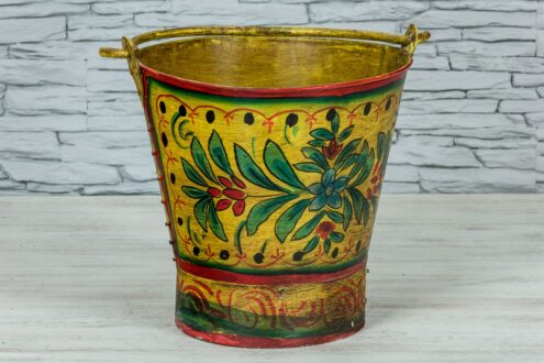 Żółte wiadro z czerwonym szlaczkiem śr. 30cm