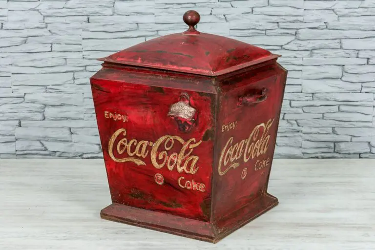 Termos Coca-Cola z otwieraczem 1