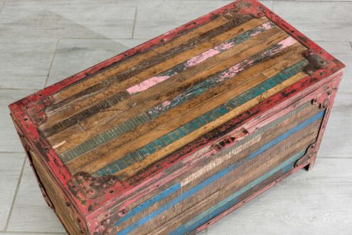 Kolorowa skrzynia recycled wood 3