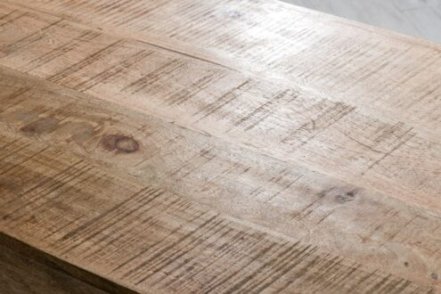 Nowoczesne biurko z karbowanym drewnem 4