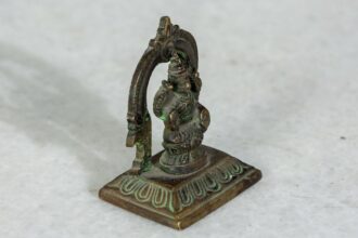 Mosiężna figurka boga Shiva - patynowana 2