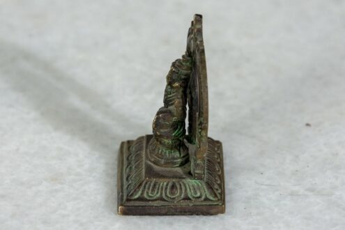 Mosiężna figurka boga Shiva - patynowana 4