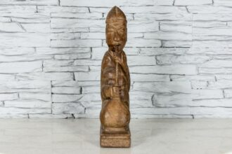 Drewniana figurka palacza opium 7
