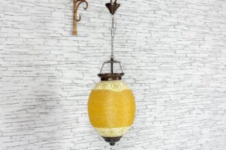 Kanarkowa lampa sufitowa "jajko" śr. 26cm 1