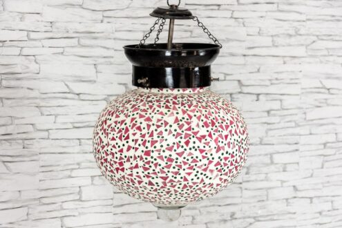 Kulista lampa z różowymi szkiełkami śr. 30cm 2