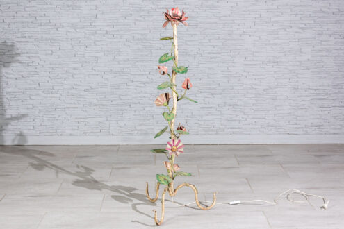 Żelazna lampa w kształcie kwiatu - 115cm