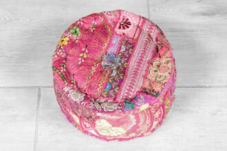 Mały okrągły puf różowy patchwork 2