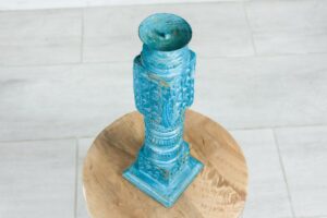 Niebieski świecznik drewniany 39cm 2