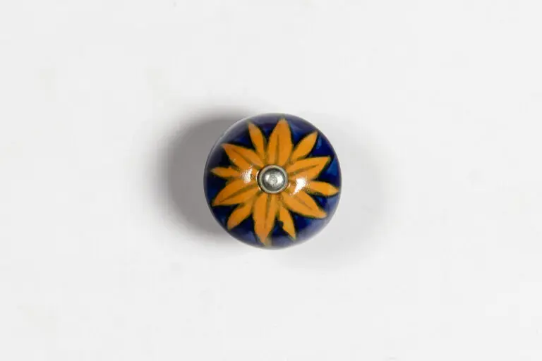 Uchwyt ceramiczny kulka 4cm - kobaltowy z pomarańczowym kwiatkiem 2