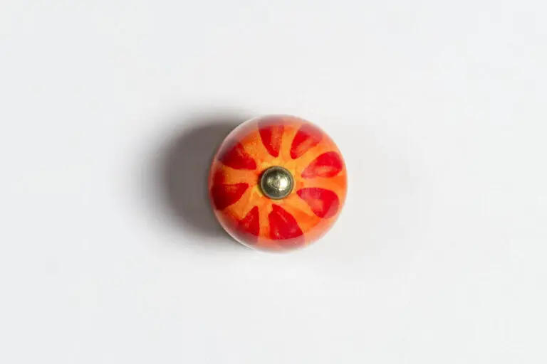 Uchwyt ceramiczny kulka 3cm - ognisty kwiatek 2