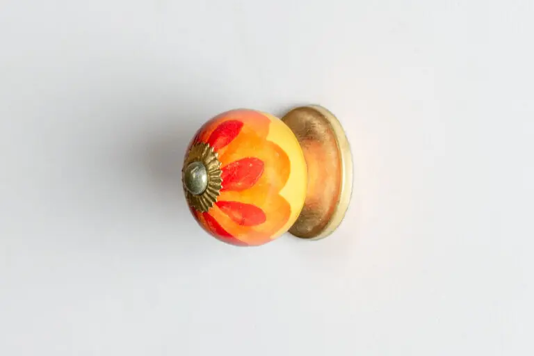 Uchwyt ceramiczny kulka 3cm - ognisty kwiatek 3