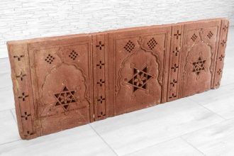 Wielokulturowy panel kamienny 2