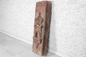 Stary kamienny mihrab 2