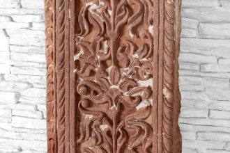 Wysoki pilaster z wnęką 3